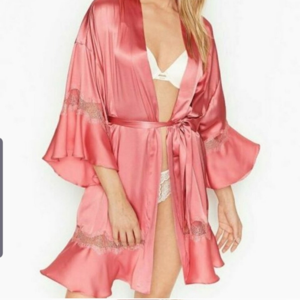 New victoria's secret pink lace flounce kimono size M/L